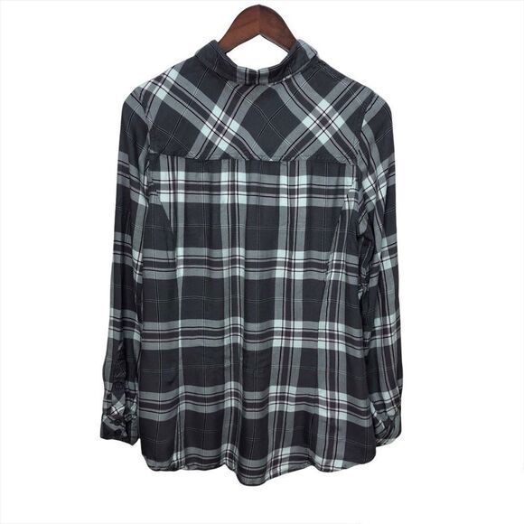 TORRID Grey Plaid button down Size 1x - Picture 6 of 8